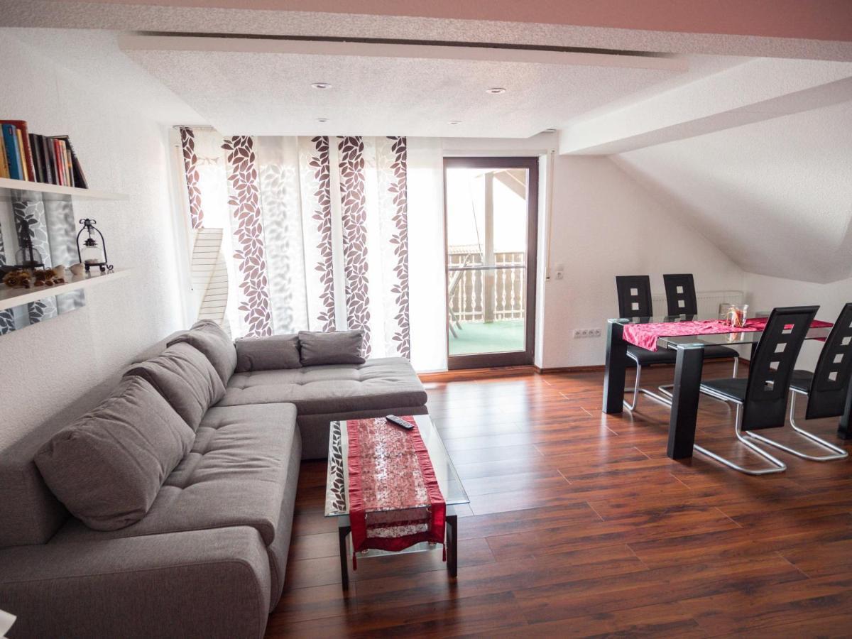 Ferienwohnung Moemlingtal Momlingen Habitación foto